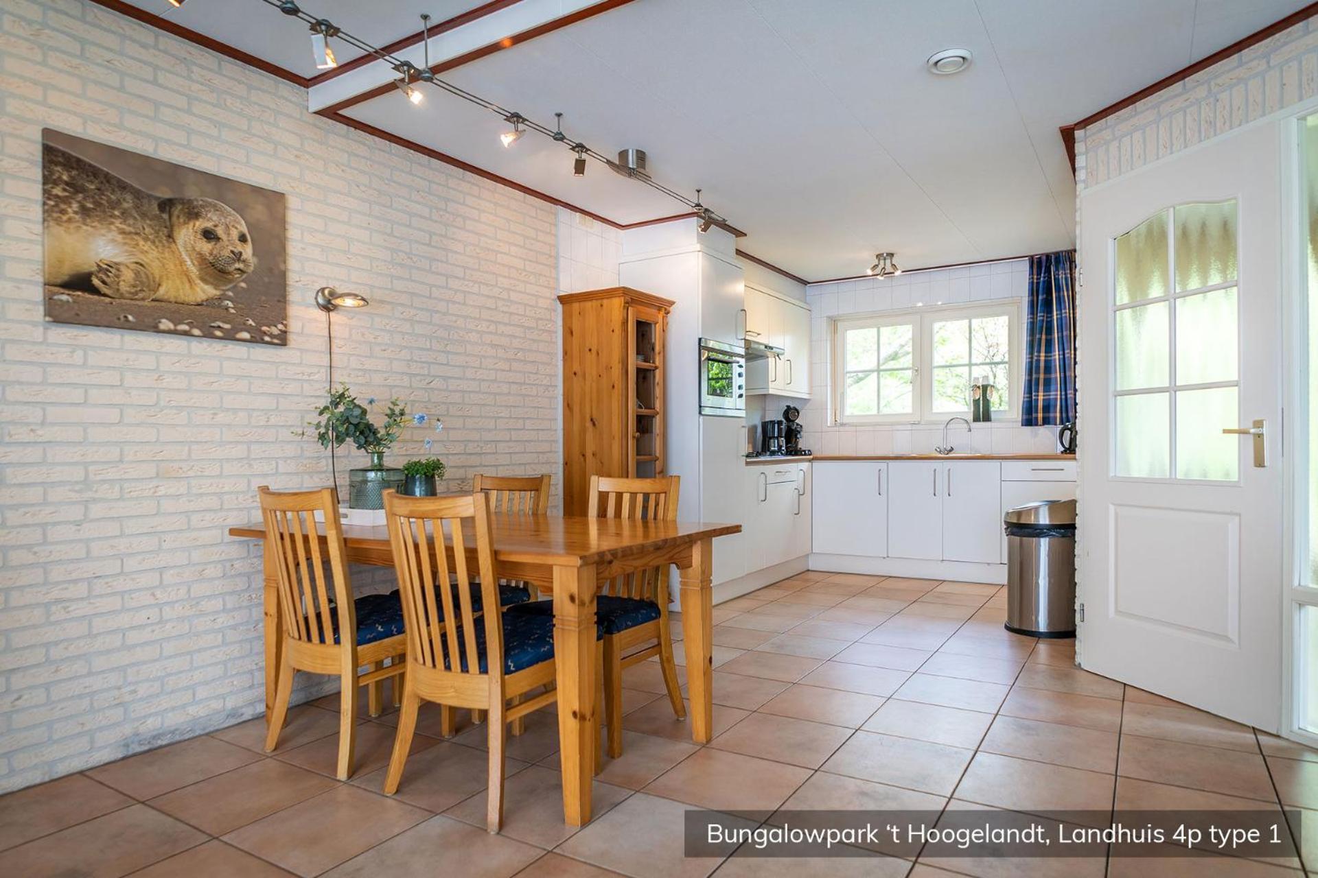 Bungalowpark 'T Hoogelandt De Koog  Chambre photo